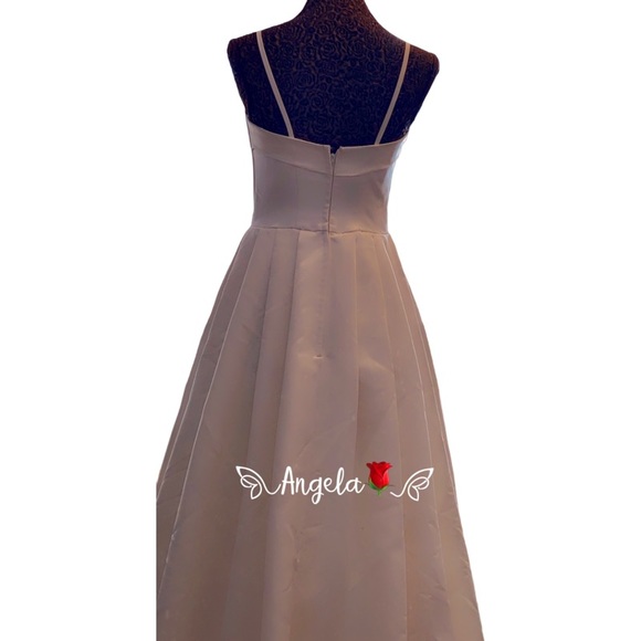 COPY - 🤍Custom tailored Beautiful satin Dress/# 009 - Picture 7 of 16